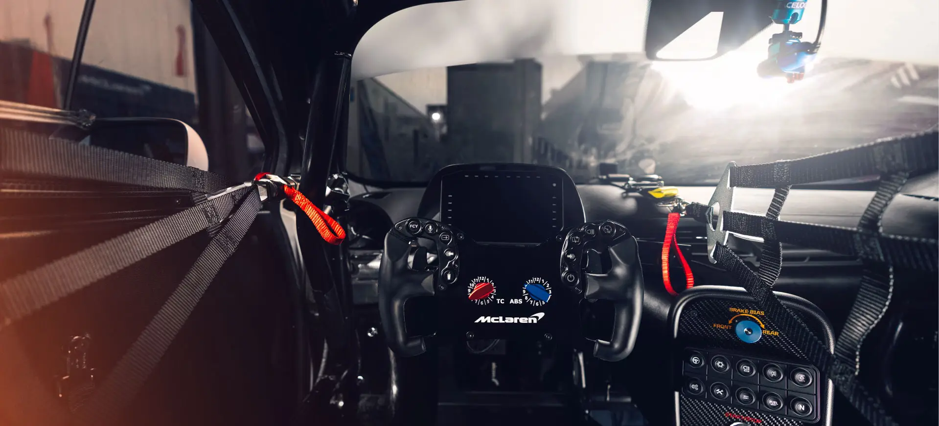 McLaren Racing Wheel Controls